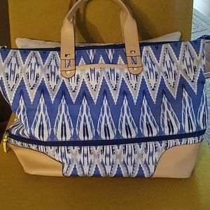 Stella and Dot Traveler bag